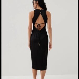 Love Bonito Khan Satin Padded Dress - small - new